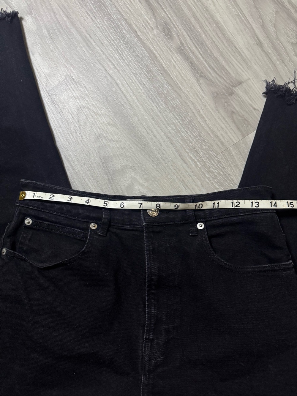EVERLANE | The Way High Jean in Black | Raw Hem | Straight Leg | Size 27 Regular - Picture 8 of 9